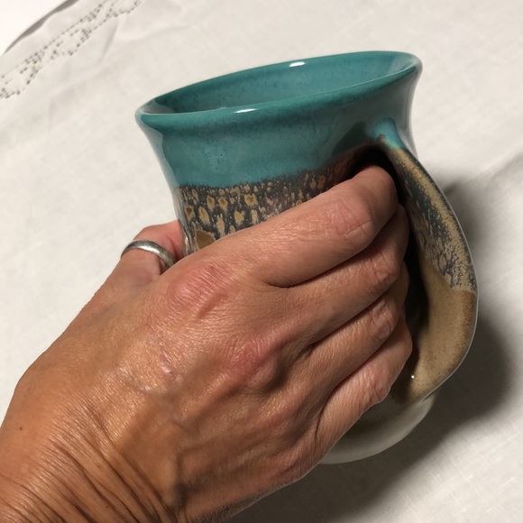 Handmade Pottery Right Hand Handwarmer Mug Neher - Picture 6 of 6